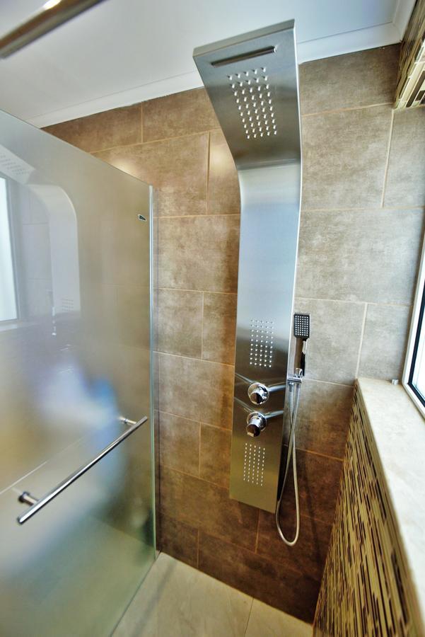 Athena Apartment Artemida  Luaran gambar